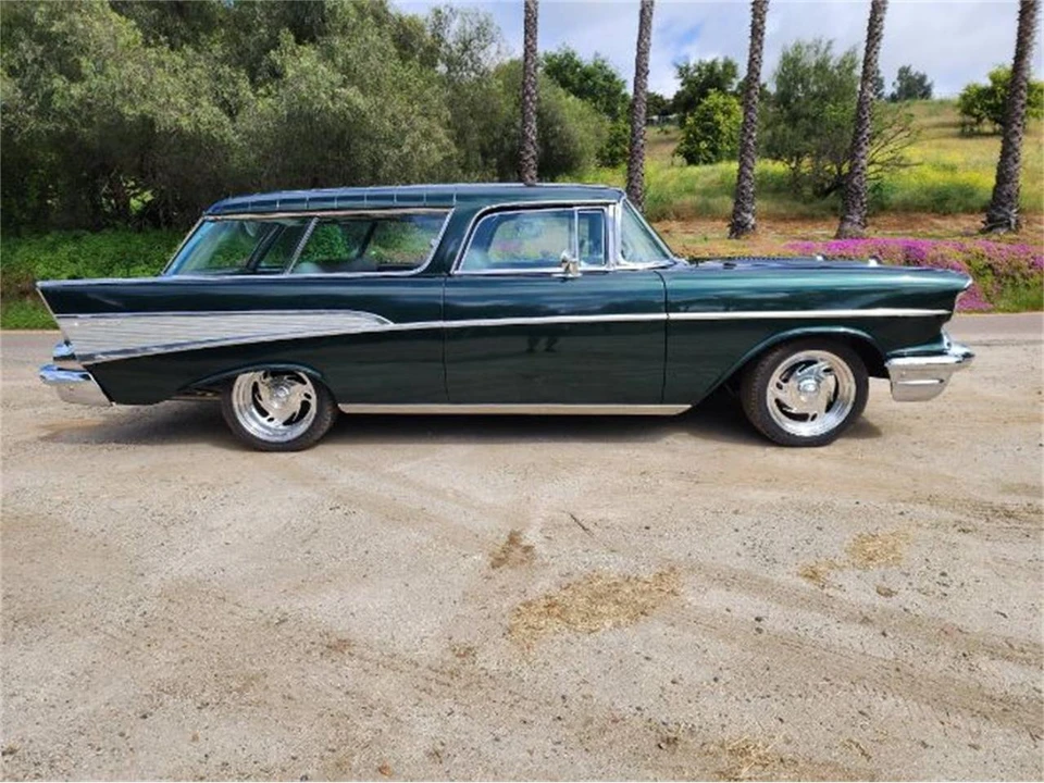1957 Chevrolet Nomad - Image 16 of 25