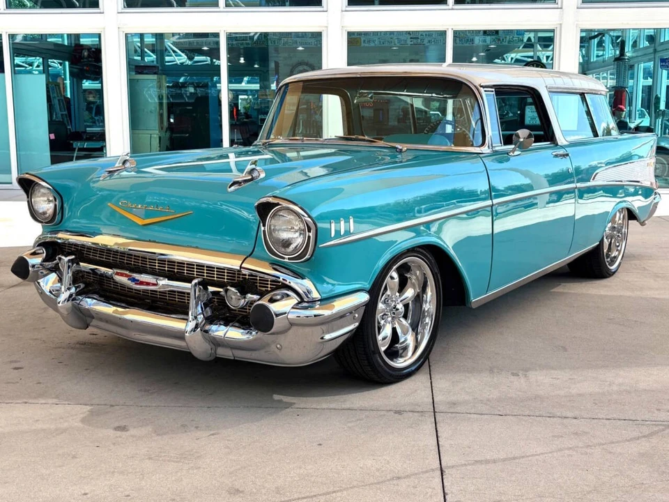 1957 Chevrolet Nomad - Image 10 of 12