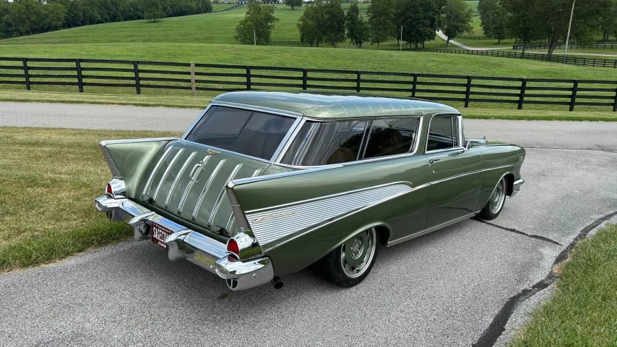 1957 Chevrolet Nomad - Image 8 of 31