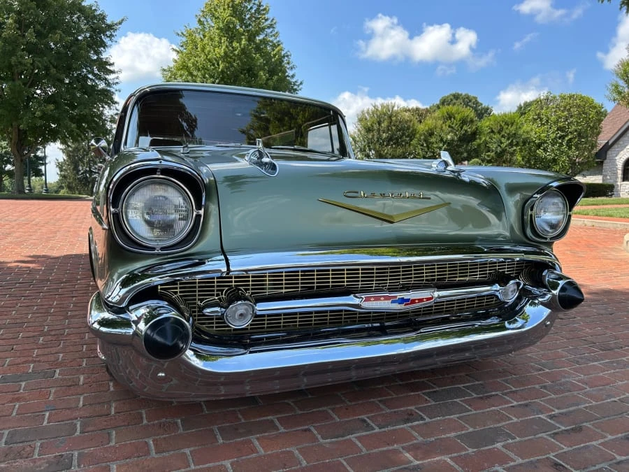 1957 Chevrolet Nomad - Image 16 of 31