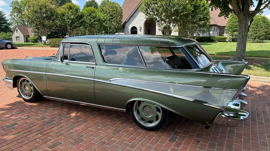 1957 Chevrolet Nomad - Image 9 of 31