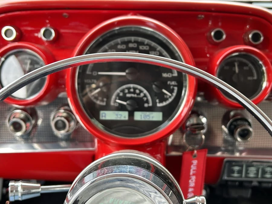 1957 Chevrolet Nomad - Image 25 of 31