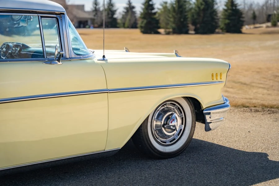 1957 Chevrolet Nomad - Image 28 of 31