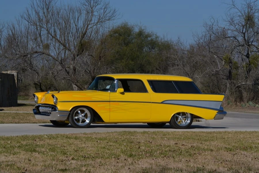 1957 Chevrolet Nomad - Image 11 of 12