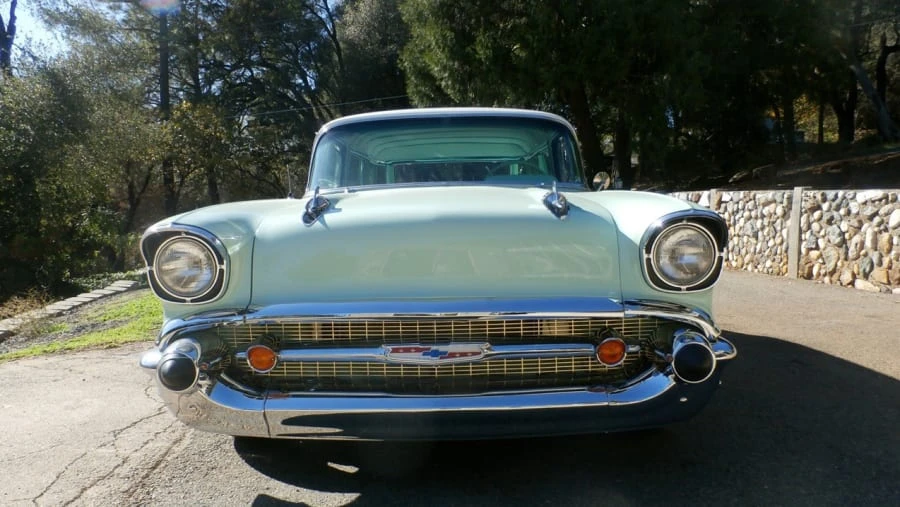 1957 Chevrolet Nomad - Image 3 of 10