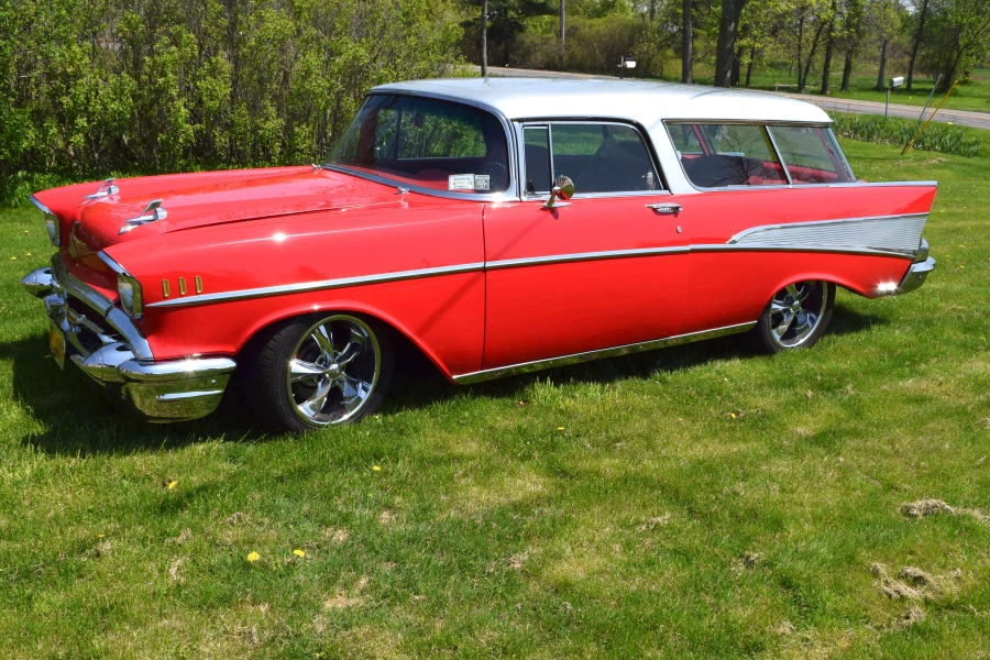 1957 Chevrolet Nomad - Image 11 of 12