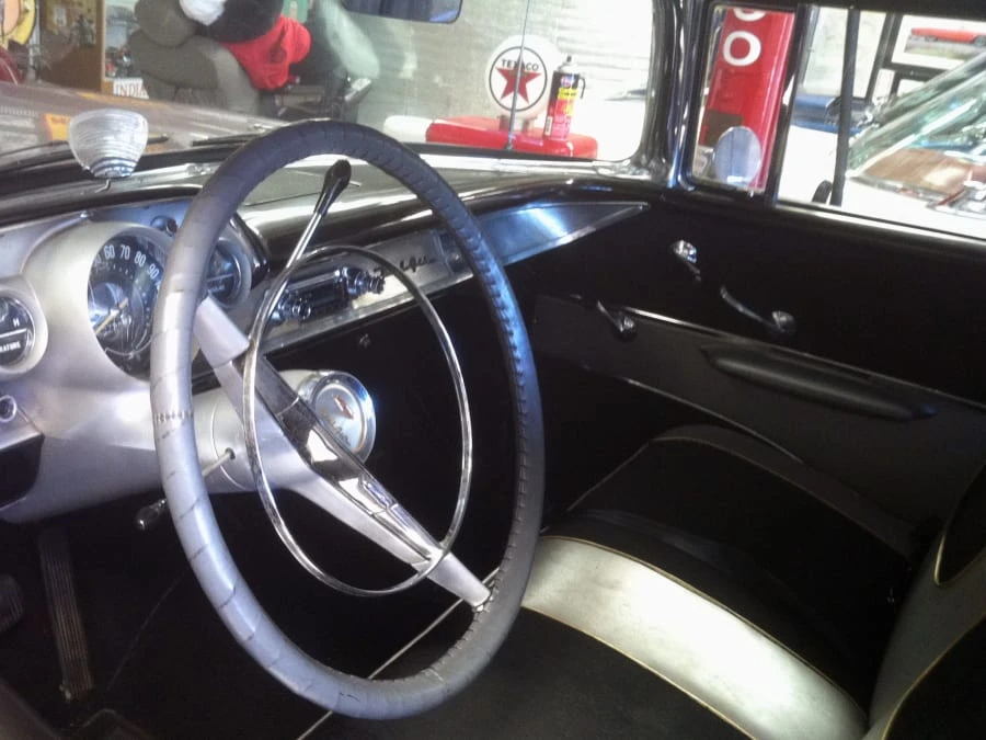 1957 Chevrolet Nomad - Image 5 of 6