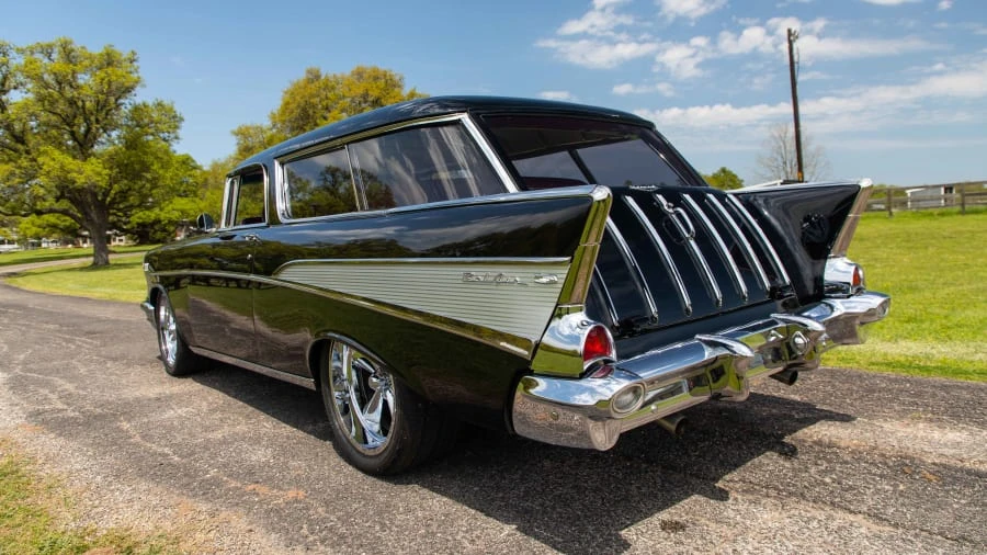 1957 Chevrolet Nomad - Image 10 of 14