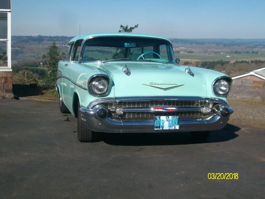1957 Chevrolet Nomad - Image 11 of 12