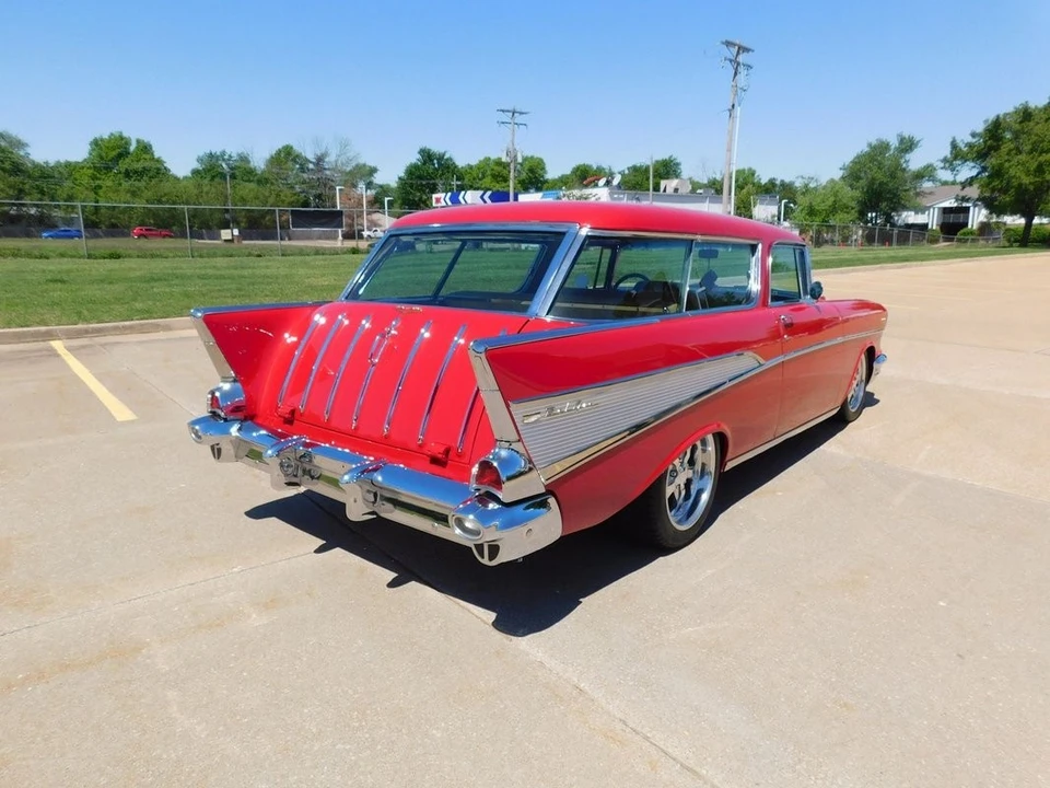1957 Chevrolet Nomad - Image 22 of 31