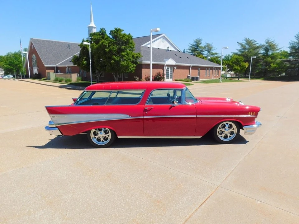 1957 Chevrolet Nomad - Image 11 of 31