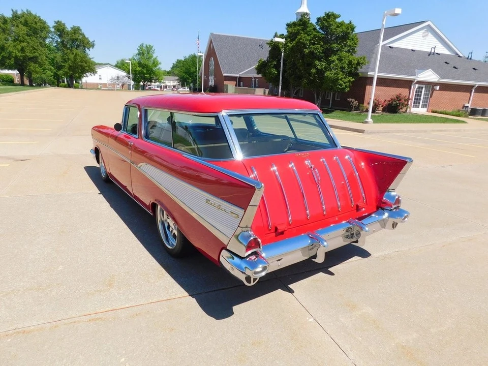1957 Chevrolet Nomad - Image 24 of 31