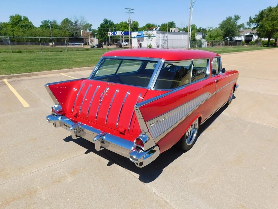 1957 Chevrolet Nomad - Image 12 of 31