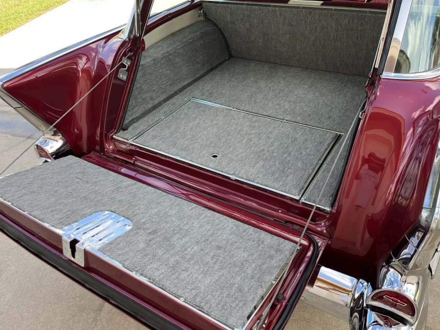1957 Chevrolet Nomad - Image 28 of 30