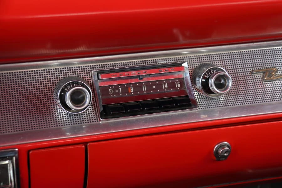 1957 Chevrolet Nomad - Image 24 of 31
