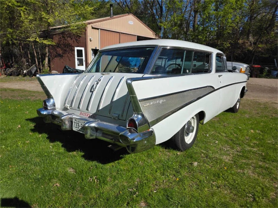 1957 Chevrolet Nomad - Image 4 of 31