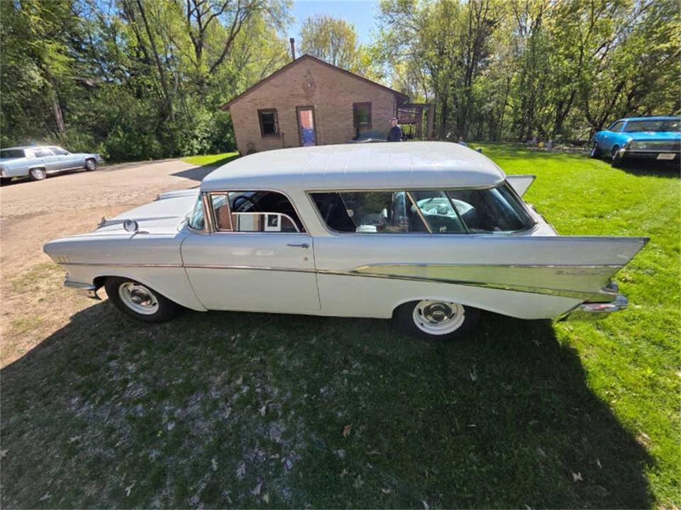 1957 Chevrolet Nomad - Image 16 of 31