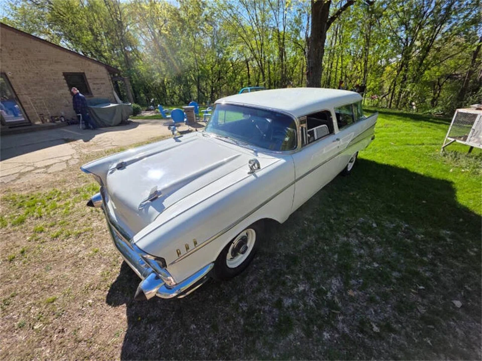1957 Chevrolet Nomad - Image 17 of 31