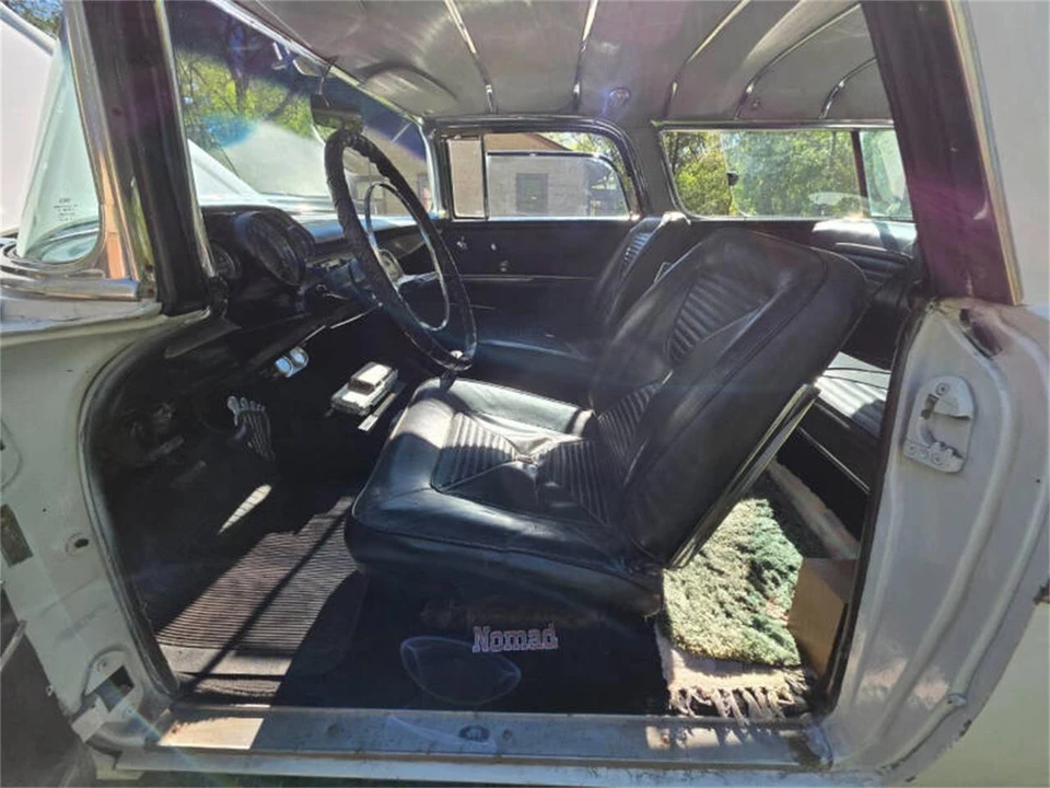 1957 Chevrolet Nomad - Image 27 of 31