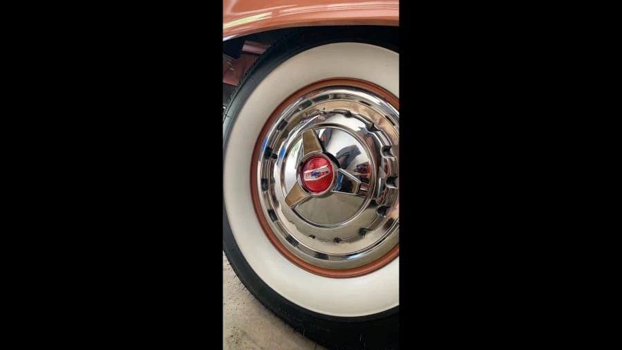 1957 Chevrolet Nomad - Image 10 of 12
