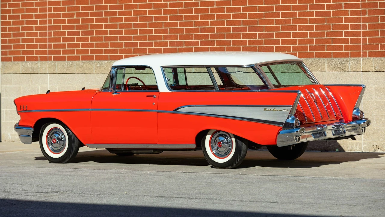 1957 Chevrolet Nomad - Image 13 of 30