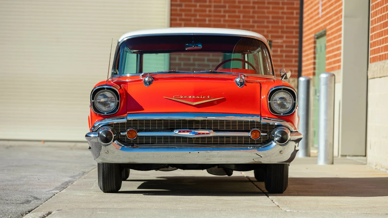 1957 Chevrolet Nomad - Image 14 of 30