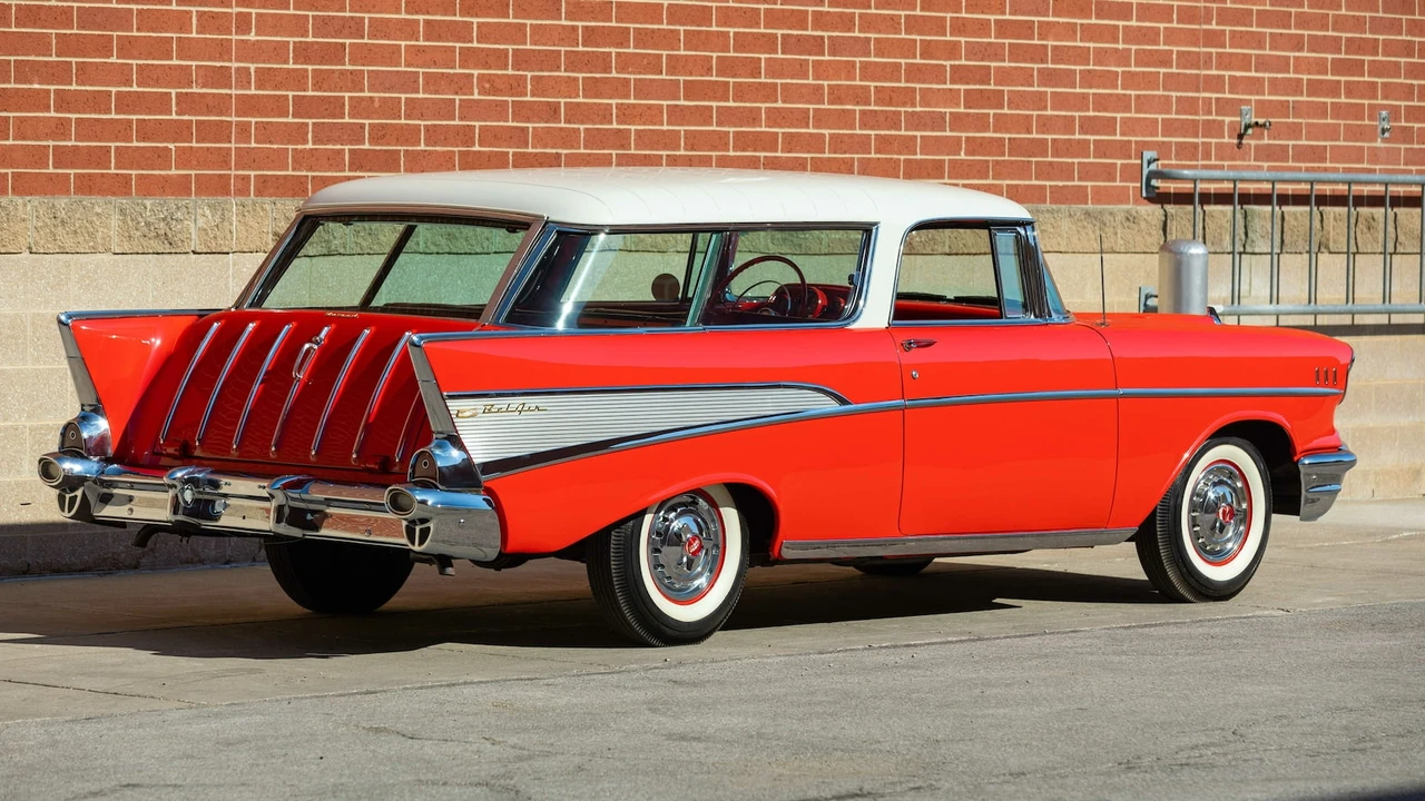 1957 Chevrolet Nomad - Image 3 of 30