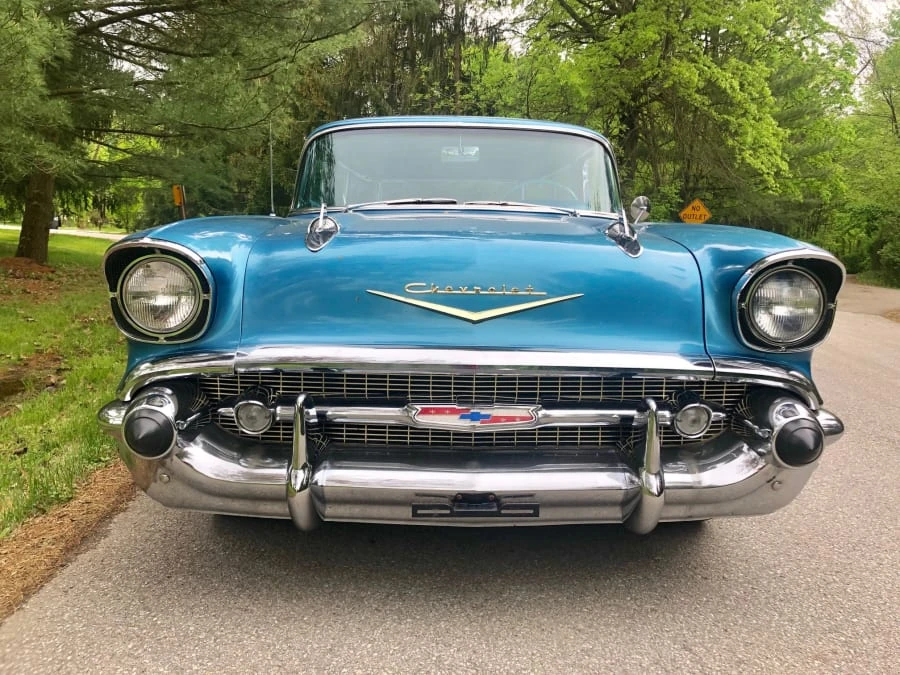 1957 Chevrolet Nomad - Image 10 of 12