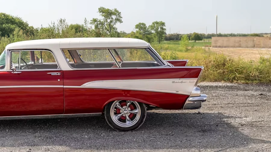 1957 Chevrolet Nomad - Image 15 of 31