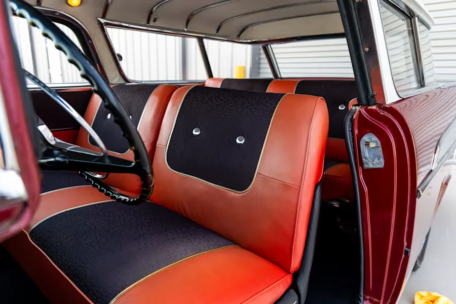 1957 Chevrolet Nomad - Image 28 of 31