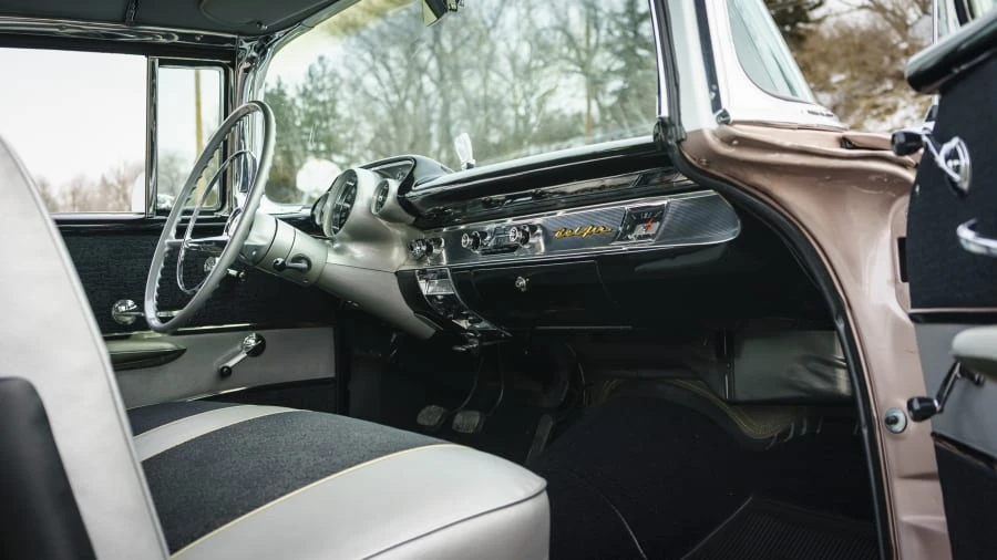 1957 Chevrolet Nomad - Image 5 of 12