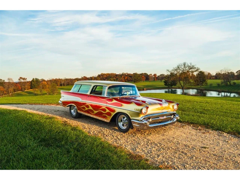 1957 Chevrolet Nomad - Image 4 of 31