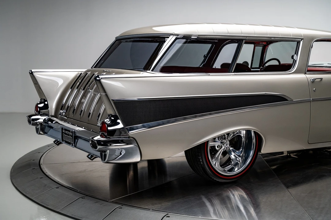 1957 Chevrolet Nomad - Image 25 of 31