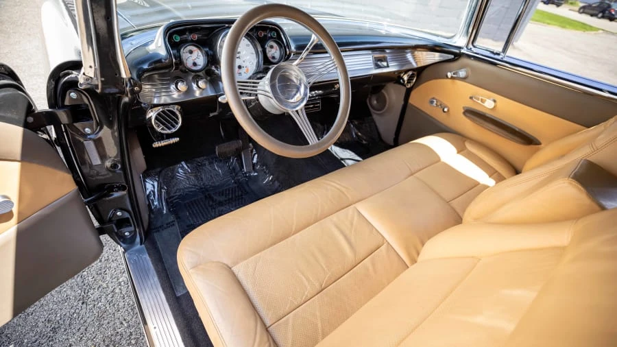 1957 Chevrolet Nomad - Image 15 of 23