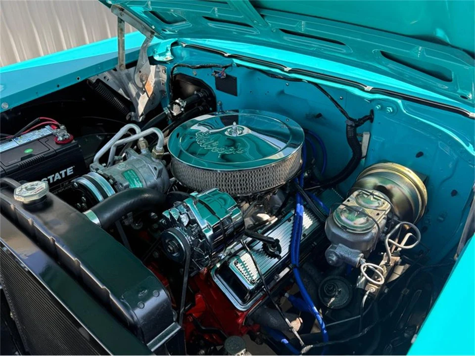 1957 Chevrolet Nomad - Image 10 of 31