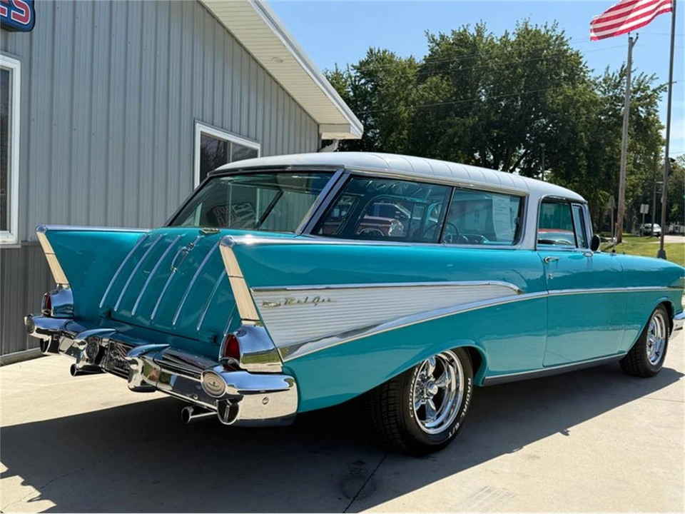 1957 Chevrolet Nomad - Image 23 of 31