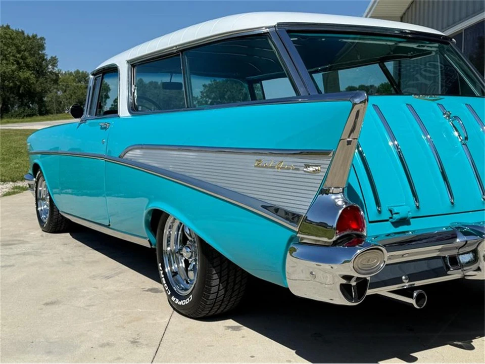 1957 Chevrolet Nomad - Image 24 of 31