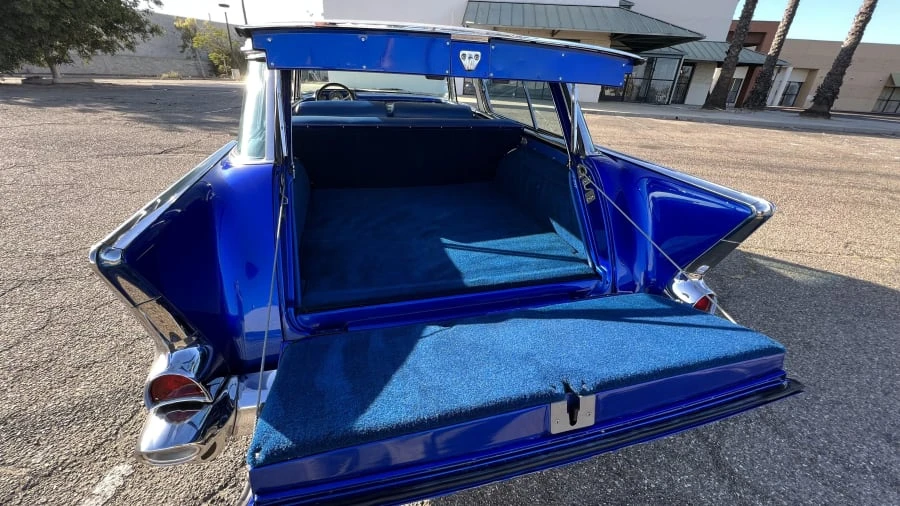 1957 Chevrolet Nomad - Image 28 of 31