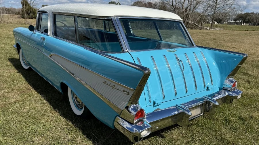 1957 Chevrolet Nomad - Image 4 of 12