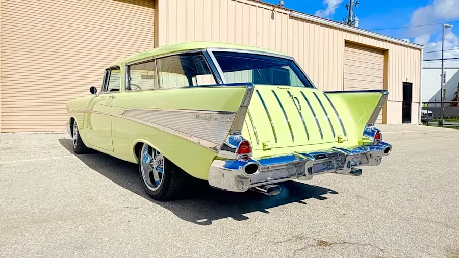 1957 Chevrolet Nomad - Image 5 of 10