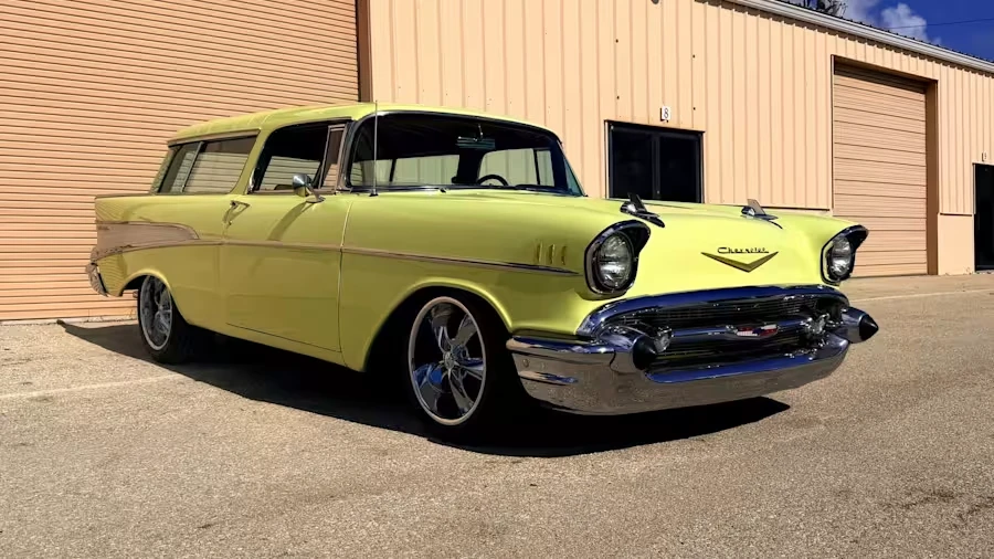 1957 Chevrolet Nomad - Image 7 of 10