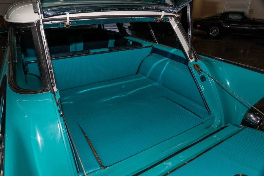1957 Chevrolet Nomad - Image 27 of 27