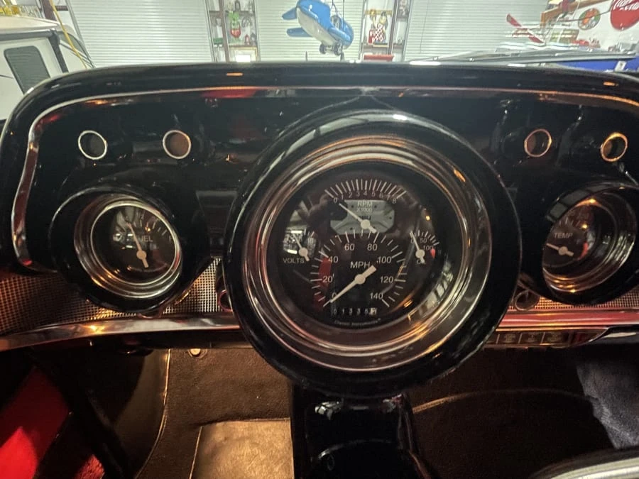 1957 Chevrolet Nomad - Image 28 of 31