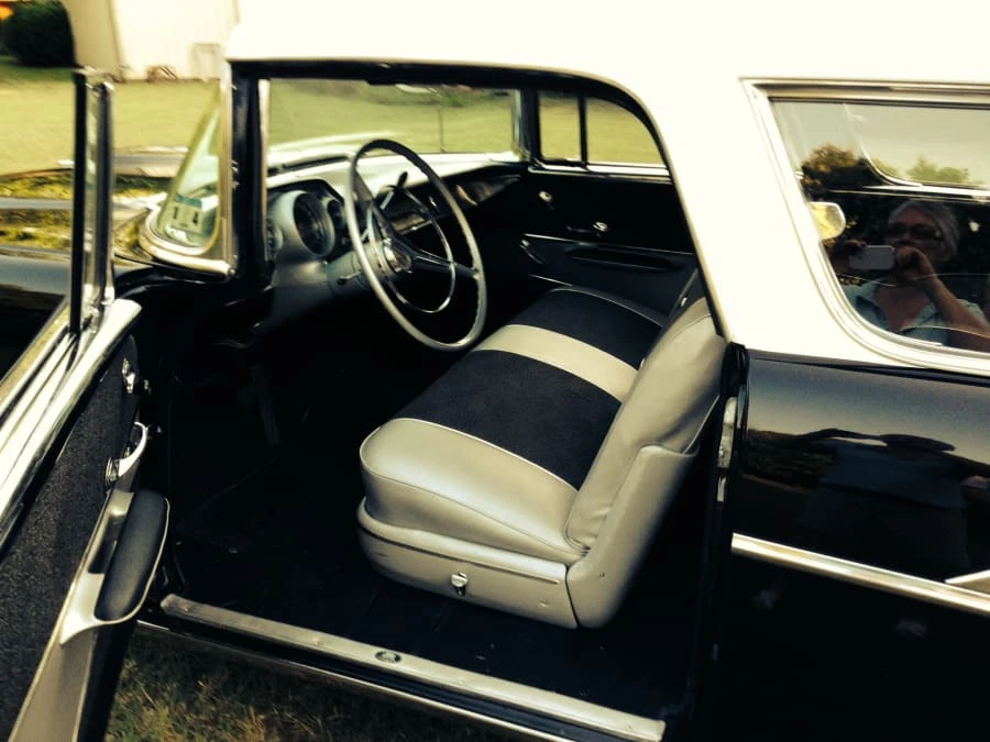 1957 Chevrolet Nomad - Image 4 of 10