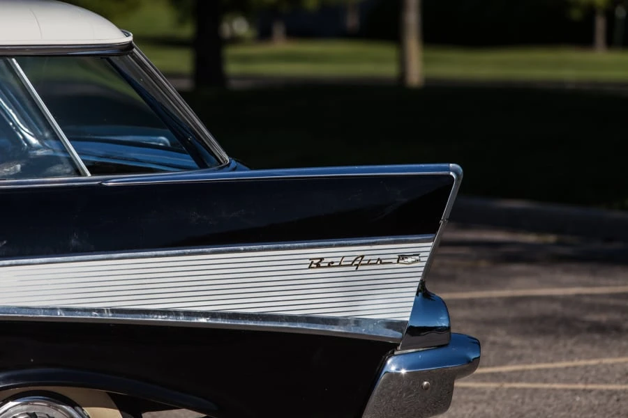 1957 Chevrolet Nomad - Image 11 of 12
