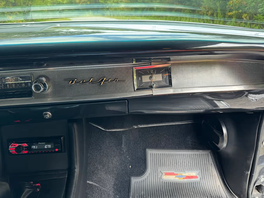 1957 Chevrolet Nomad - Image 17 of 21