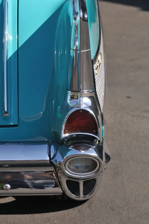 1957 Chevrolet Nomad - Image 11 of 12