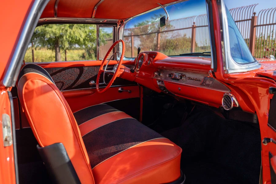 1957 Chevrolet Nomad - Image 28 of 31