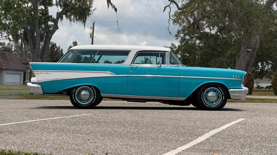 1957 Chevrolet Nomad - Image 11 of 31