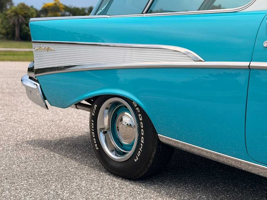 1957 Chevrolet Nomad - Image 15 of 31